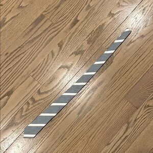 Paul Smith Gray and White Striped Tie